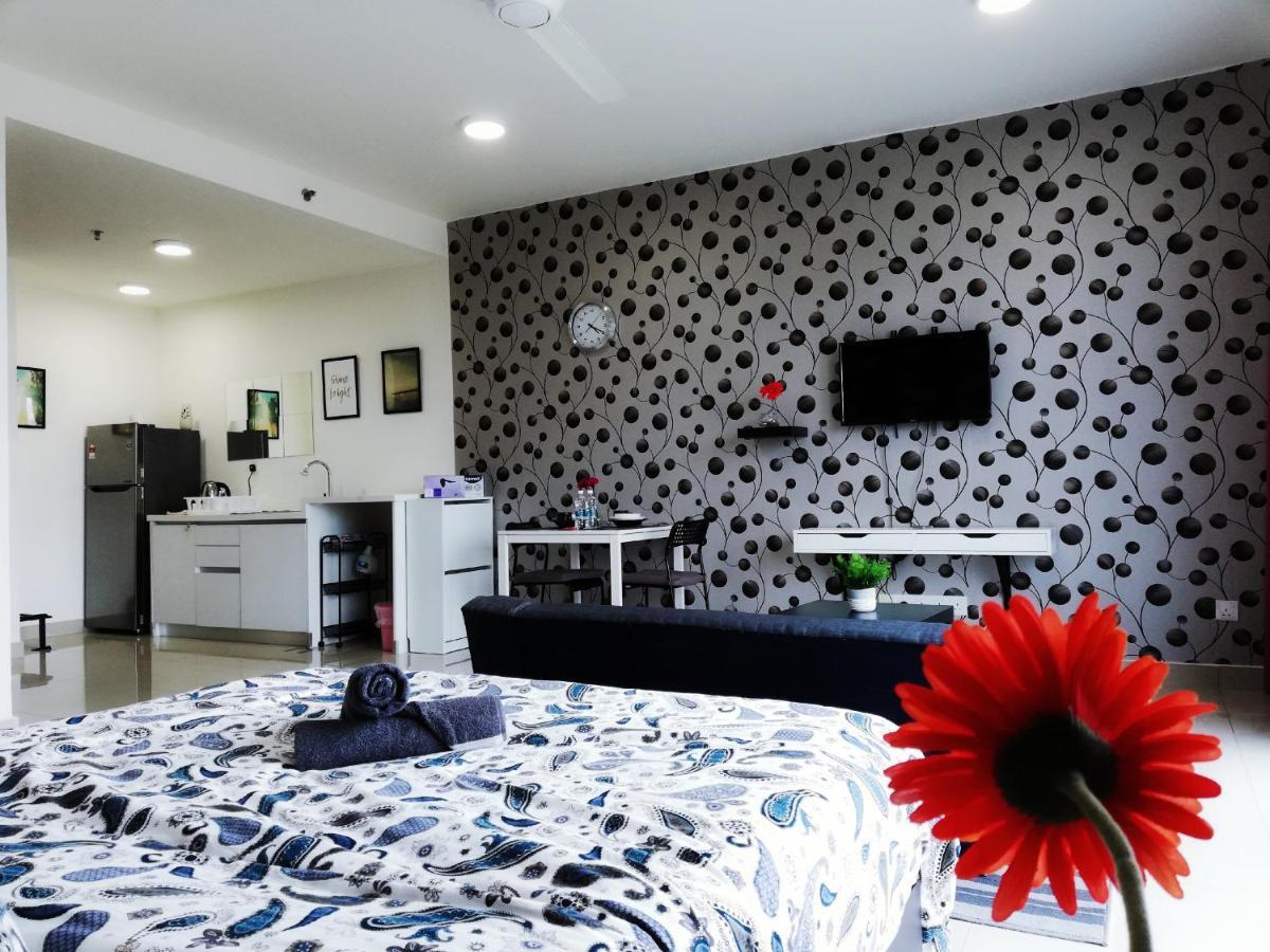 Peanut Butter Homestay - Trefoil Setia Alam Shah Alam Exteriér fotografie