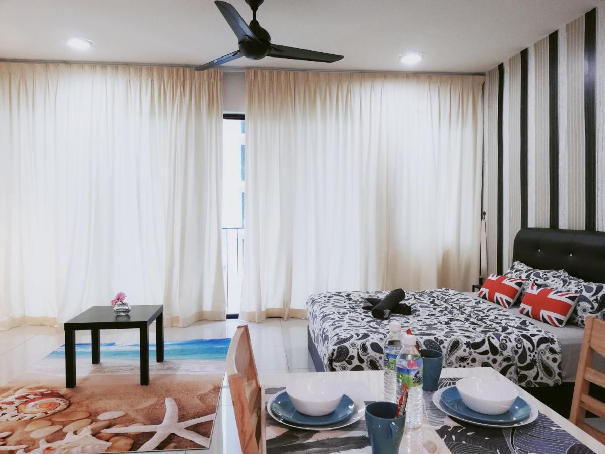 Peanut Butter Homestay - Trefoil Setia Alam Shah Alam Exteriér fotografie